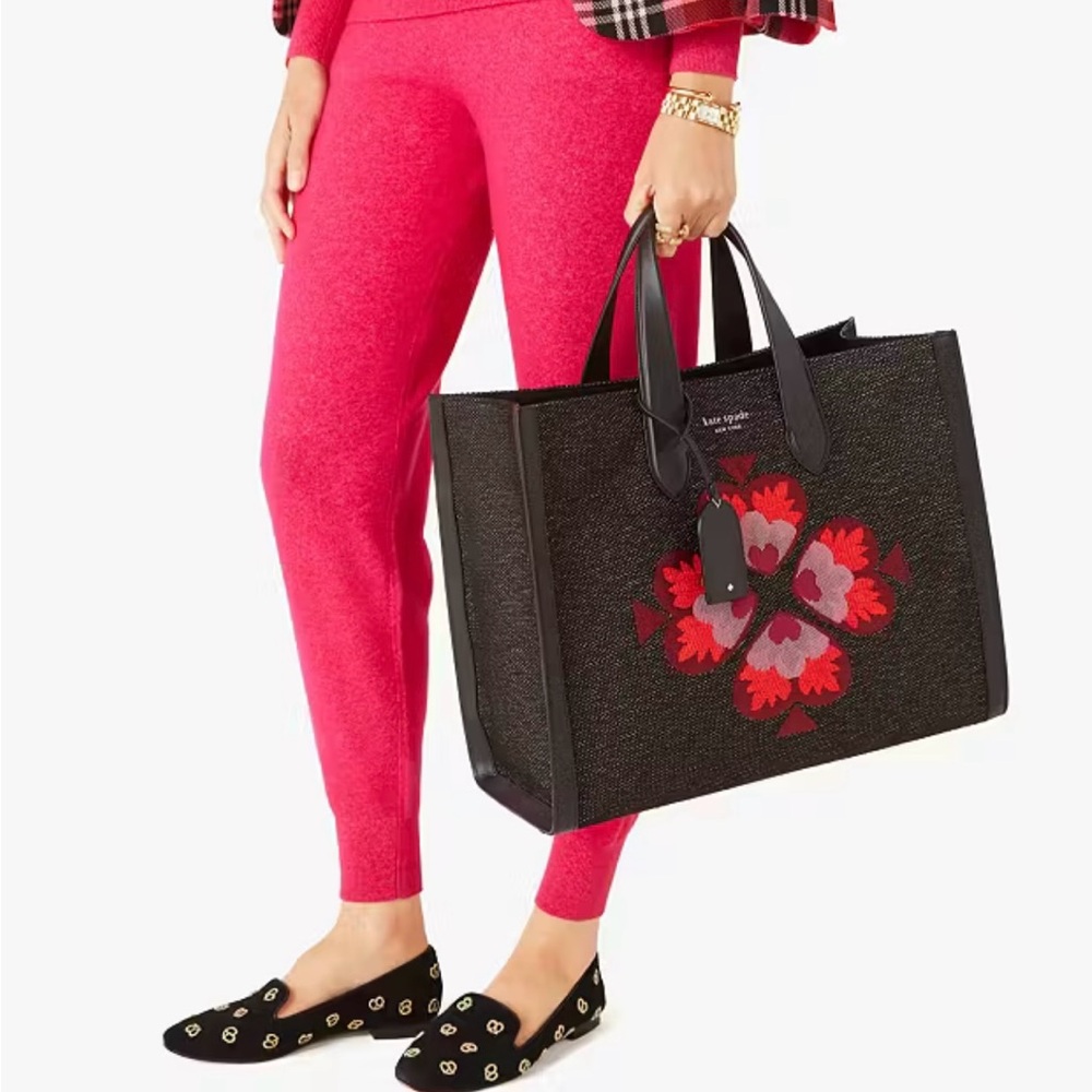 Kate Spade Manhattan Spade Motif
Jacquard Large Tote Bag